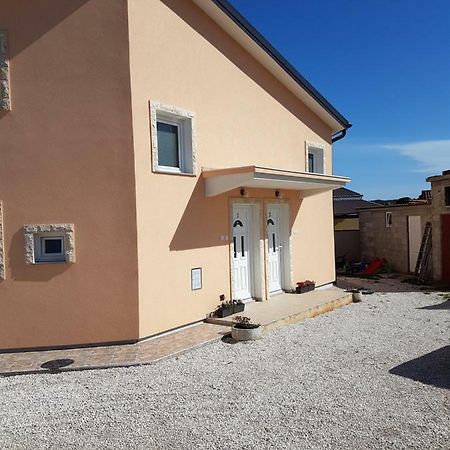 Apartmani Luca Fazana Exterior photo